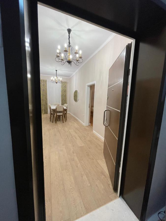 Joni & Joy Center Apartment Μπεράτ Εξωτερικό φωτογραφία