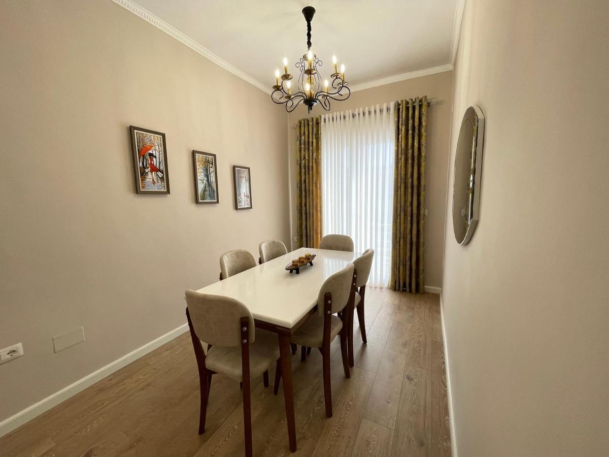 Joni & Joy Center Apartment Μπεράτ Εξωτερικό φωτογραφία